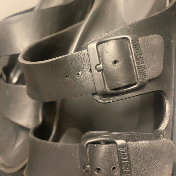 Men's Birkenstock Black Sandals size 11 slip ons - Picture 4 of 8